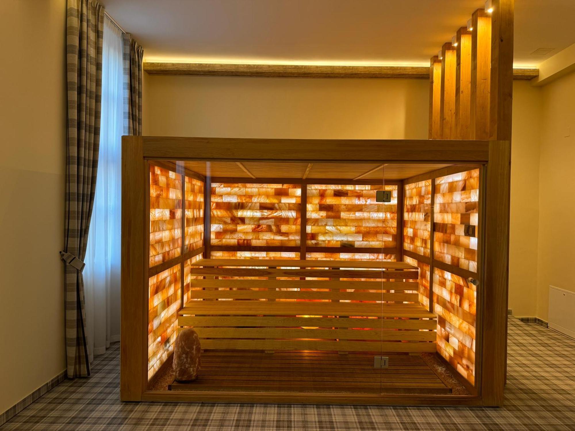 Pannonia 1893 Premium Hotell Sopron Eksteriør bilde