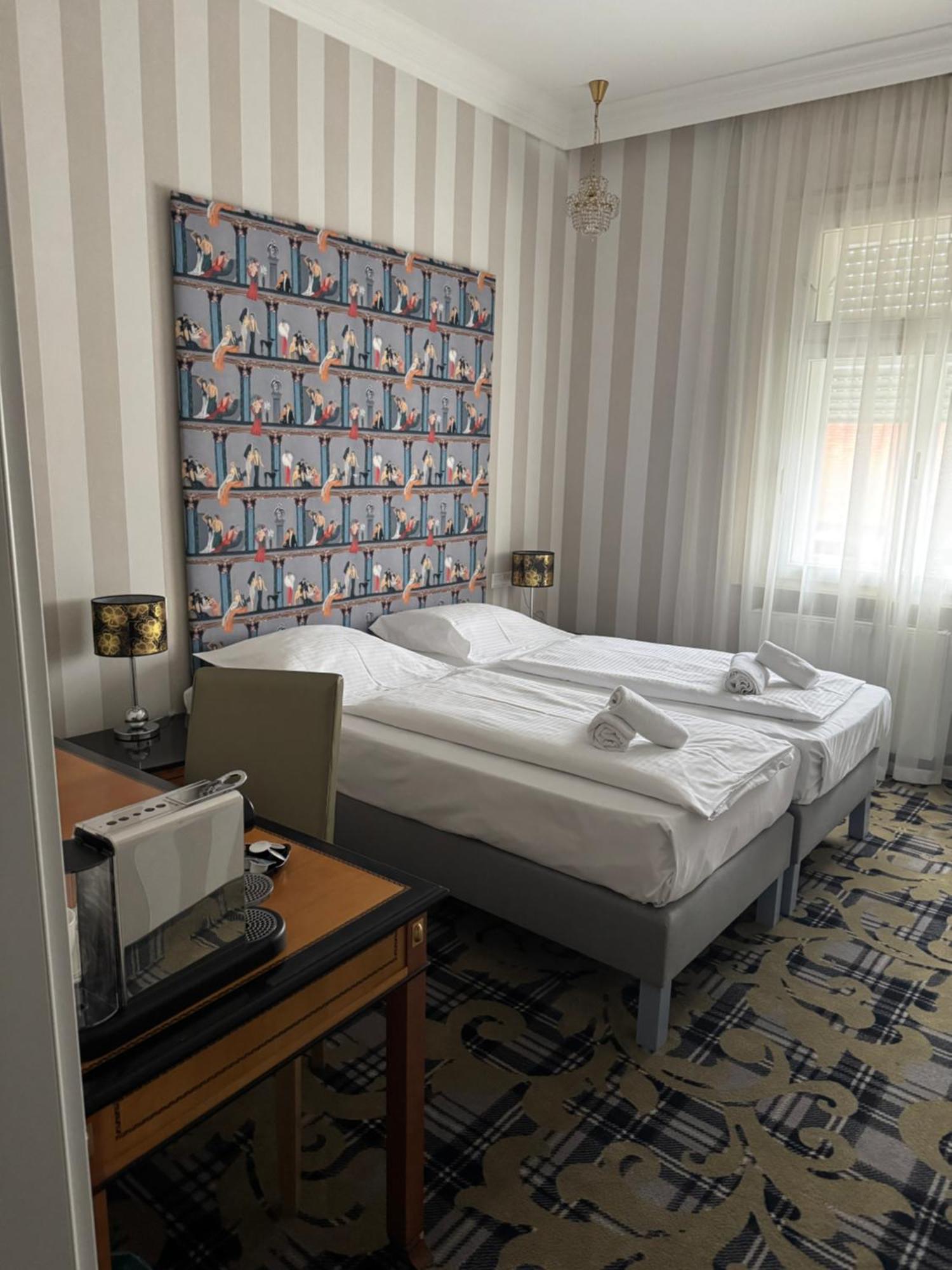 Pannonia 1893 Premium Hotell Sopron Eksteriør bilde
